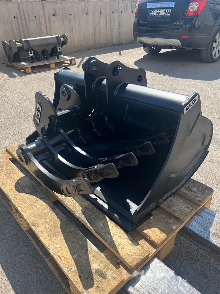 Hitachi ZX35 Grab Rake Attachment - Aanbouwdeel voor Bouwmachine: afbeelding 2 Hitachi ZX35 Grab Rake Attachment - Aanbouwdeel voor Bouwmachine: afbeelding 2