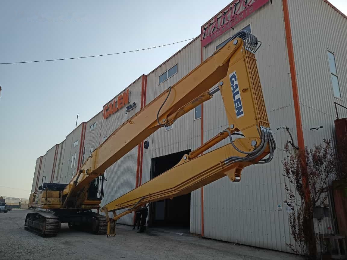 Komatsu PC350 - Aanbouwdeel voor Bouwmachine: afbeelding 1 Komatsu PC350 - Aanbouwdeel voor Bouwmachine: afbeelding 1