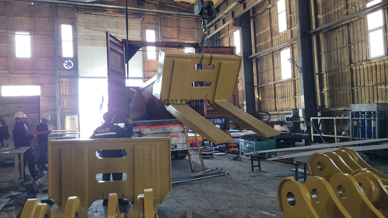 CATERPILLAR 988 Marble Attachments - Vorken voor Wiellader: afbeelding 1 CATERPILLAR 988 Marble Attachments - Vorken voor Wiellader: afbeelding 1