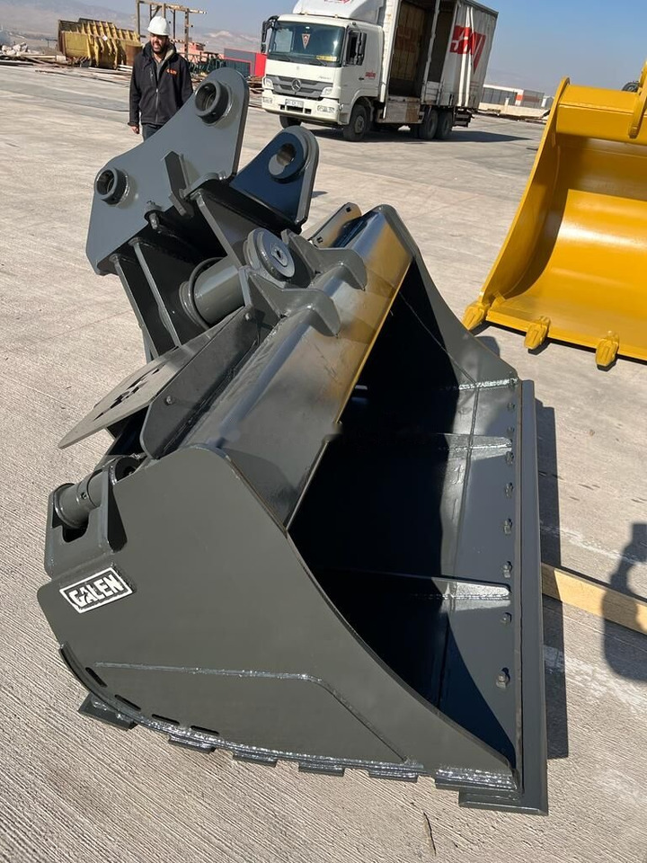 Caterpillar 320 Tilt Bucket - Graafbak: afbeelding 1 Caterpillar 320 Tilt Bucket - Graafbak: afbeelding 1