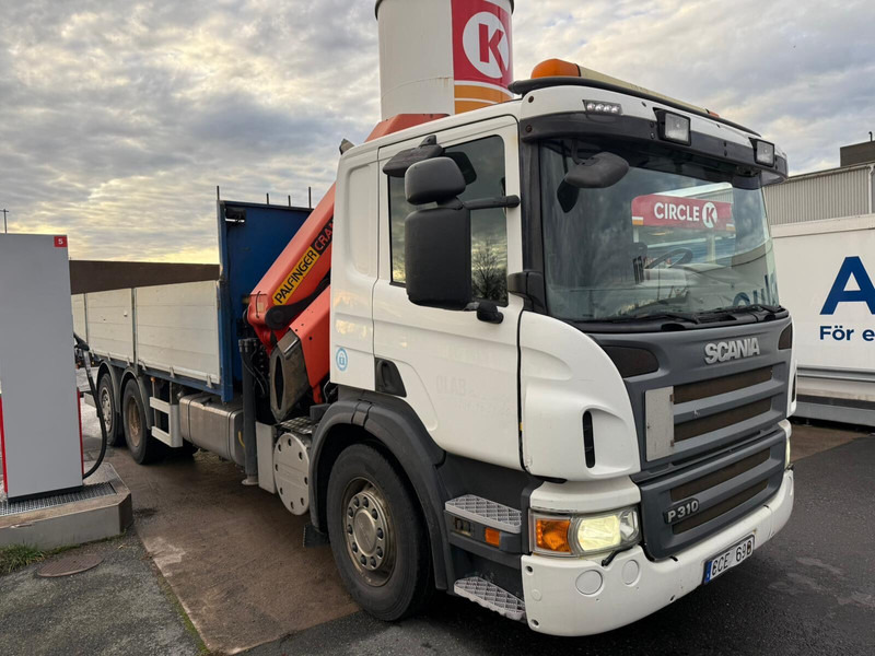 Scania P310 - Vrachtwagen met open laadbak, Kraanwagen: afbeelding 2 Scania P310 - Vrachtwagen met open laadbak, Kraanwagen: afbeelding 2