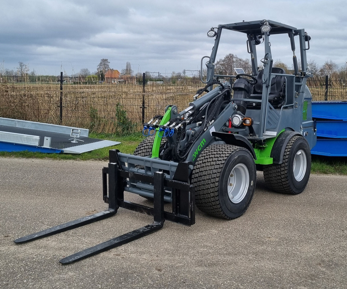 WCM - L2316 - Wiellader: afbeelding 1 WCM - L2316 - Wiellader: afbeelding 1