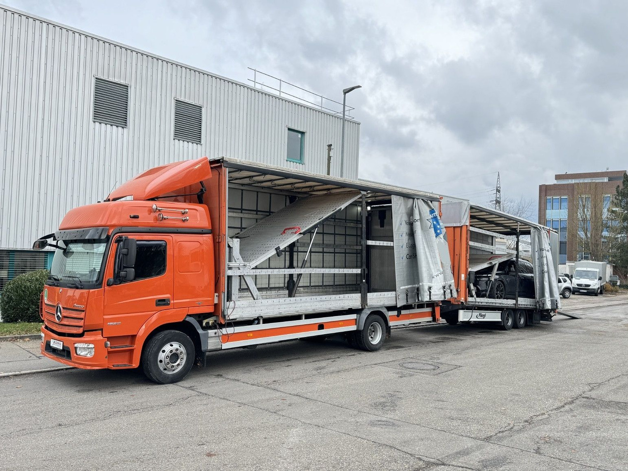 Mercedes-Benz Atego 1530 LL + Anhänger Doppelstock LBW Plane - Autovrachtwagen vrachtwagen: afbeelding 1 Mercedes-Benz Atego 1530 LL + Anhänger Doppelstock LBW Plane - Autovrachtwagen vrachtwagen: afbeelding 1