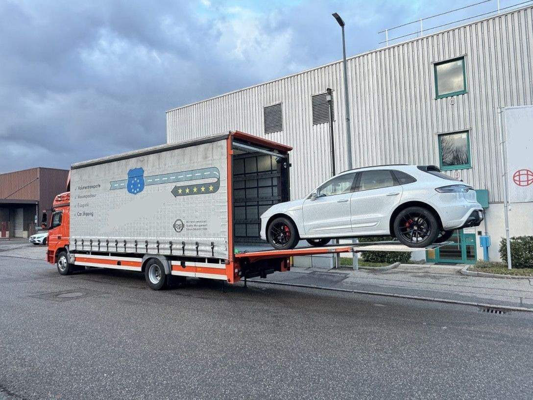 Mercedes-Benz Atego 1530 LL + Anhänger Doppelstock LBW Plane - Autovrachtwagen vrachtwagen: afbeelding 3 Mercedes-Benz Atego 1530 LL + Anhänger Doppelstock LBW Plane - Autovrachtwagen vrachtwagen: afbeelding 3