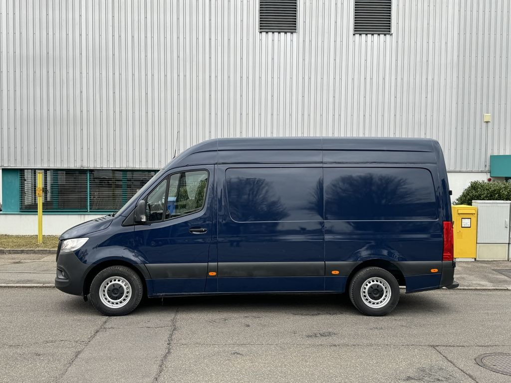 Mercedes-Benz Sprinter 315 CDI Kasten ML+H 3-Sitze Klima Mercedes-Benz Sprinter 315 CDI Kasten ML+H 3-Sitze Klima - Gesloten bestelwagen: afbeelding 4 Mercedes-Benz Sprinter 315 CDI Kasten ML+H 3-Sitze Klima Mercedes-Benz Sprinter 315 CDI Kasten ML+H 3-Sitze Klima - Gesloten bestelwagen: afbeelding 4
