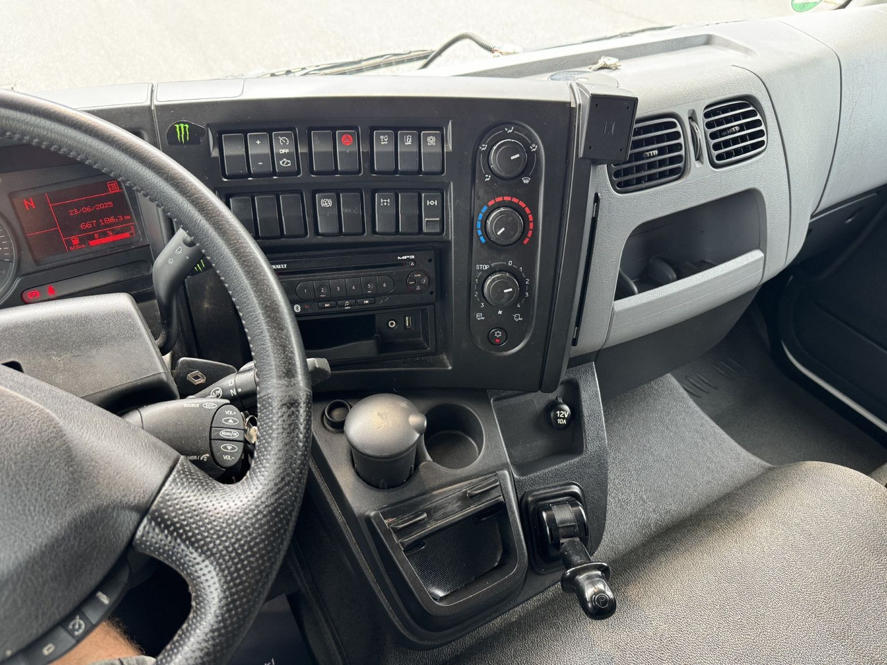 Bakwagen Renault D12-240 Koffer 7,3m AHK L-Haus Klima Luft: afbeelding 18