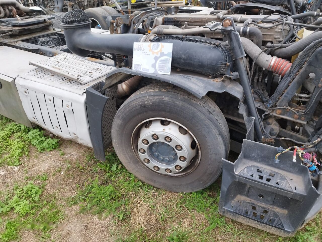 Mercedes-Benz Actros OM471 Mercedes-Benz Actros truck - Frame/ Chassis voor Vrachtwagen: afbeelding 4 Mercedes-Benz Actros OM471 Mercedes-Benz Actros truck - Frame/ Chassis voor Vrachtwagen: afbeelding 4