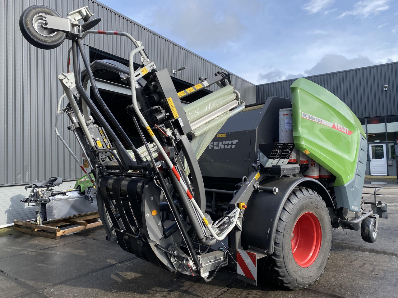 Fendt Rotana 130F Combi - Wikkelaar: afbeelding 2 Fendt Rotana 130F Combi - Wikkelaar: afbeelding 2