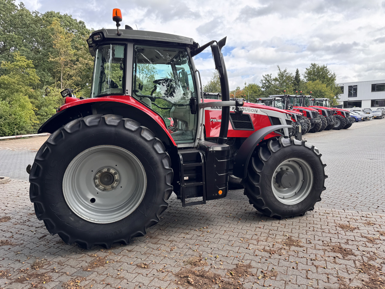 Massey Ferguson 7s.180 Dyna6 Efficient - Tractor: afbeelding 4 Massey Ferguson 7s.180 Dyna6 Efficient - Tractor: afbeelding 4