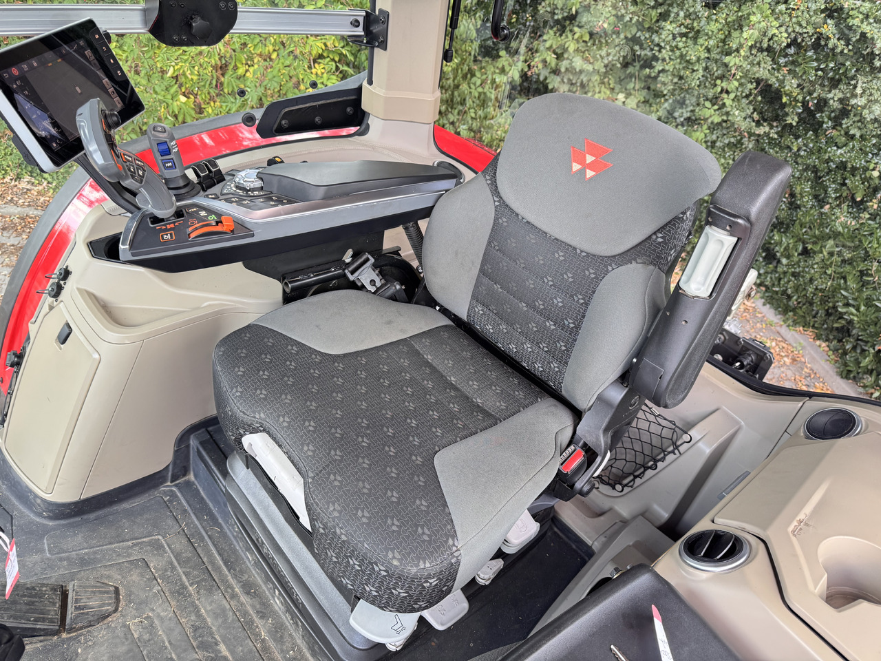 Leasing Massey Ferguson 8s.205 Dyna7 Exclusive Massey Ferguson 8s.205 Dyna7 Exclusive: afbeelding 27