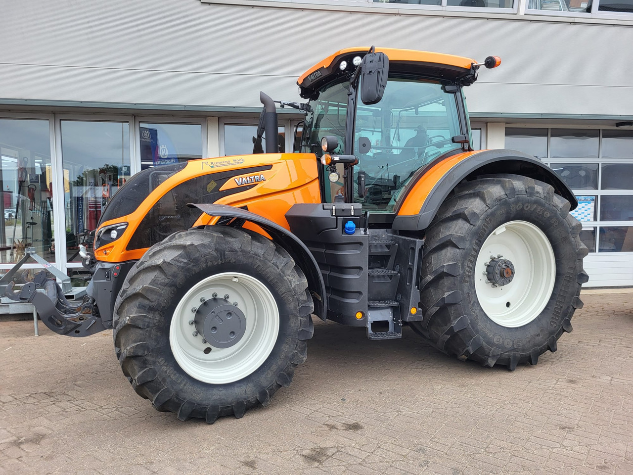 VALTRA S394 - Tractor: afbeelding 1 VALTRA S394 - Tractor: afbeelding 1
