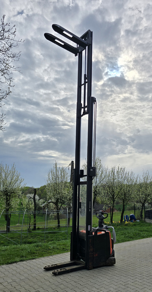 Toyota SPE 160L 6000mm initial lift wstępne podnoszenie triplex - Stapelaar: afbeelding 2 Toyota SPE 160L 6000mm initial lift wstępne podnoszenie triplex - Stapelaar: afbeelding 2