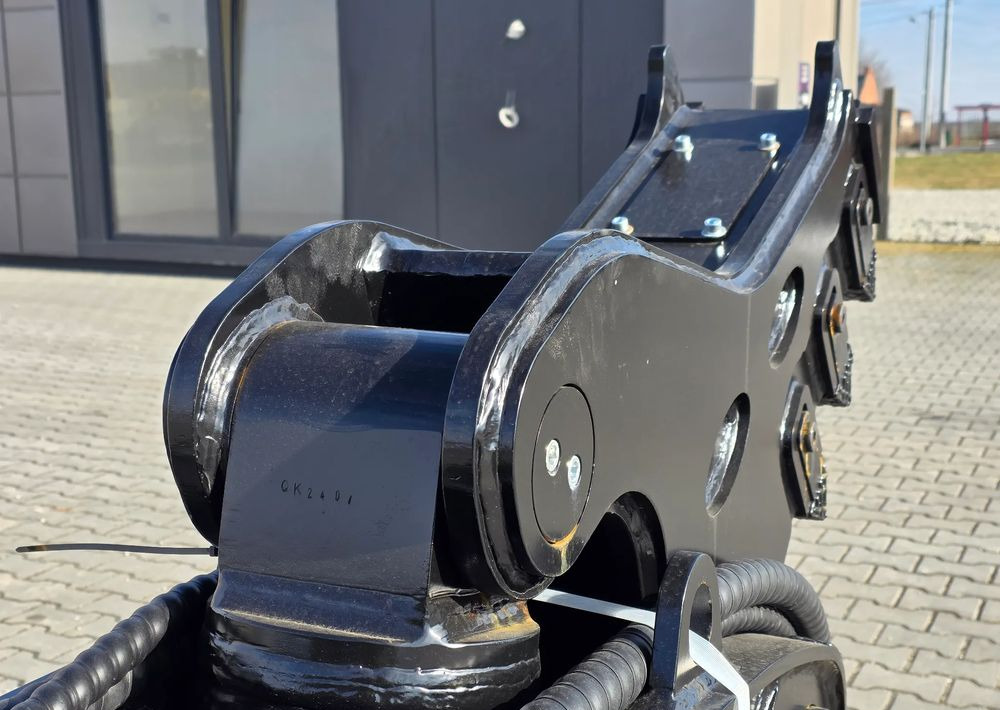 Nieuw Aanbouwdeel voor Bouwmachine Inny Nowe szczęki kruszące HANER HPX 1200, waga 1135 KG: afbeelding 10 Nieuw Aanbouwdeel voor Bouwmachine Inny Nowe szczęki kruszące HANER HPX 1200, waga 1135 KG: afbeelding 10