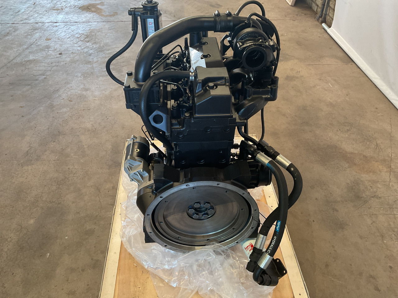 Cummins B3.3 Turbo - Motor: afbeelding 3 Cummins B3.3 Turbo - Motor: afbeelding 3