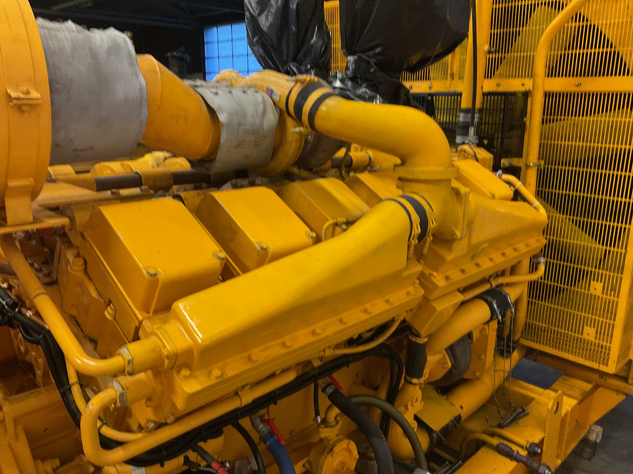 Cummins KTA38G3, 1000KVA Generatorset. Low hours and complete. - Industrie generator: afbeelding 3 Cummins KTA38G3, 1000KVA Generatorset. Low hours and complete. - Industrie generator: afbeelding 3