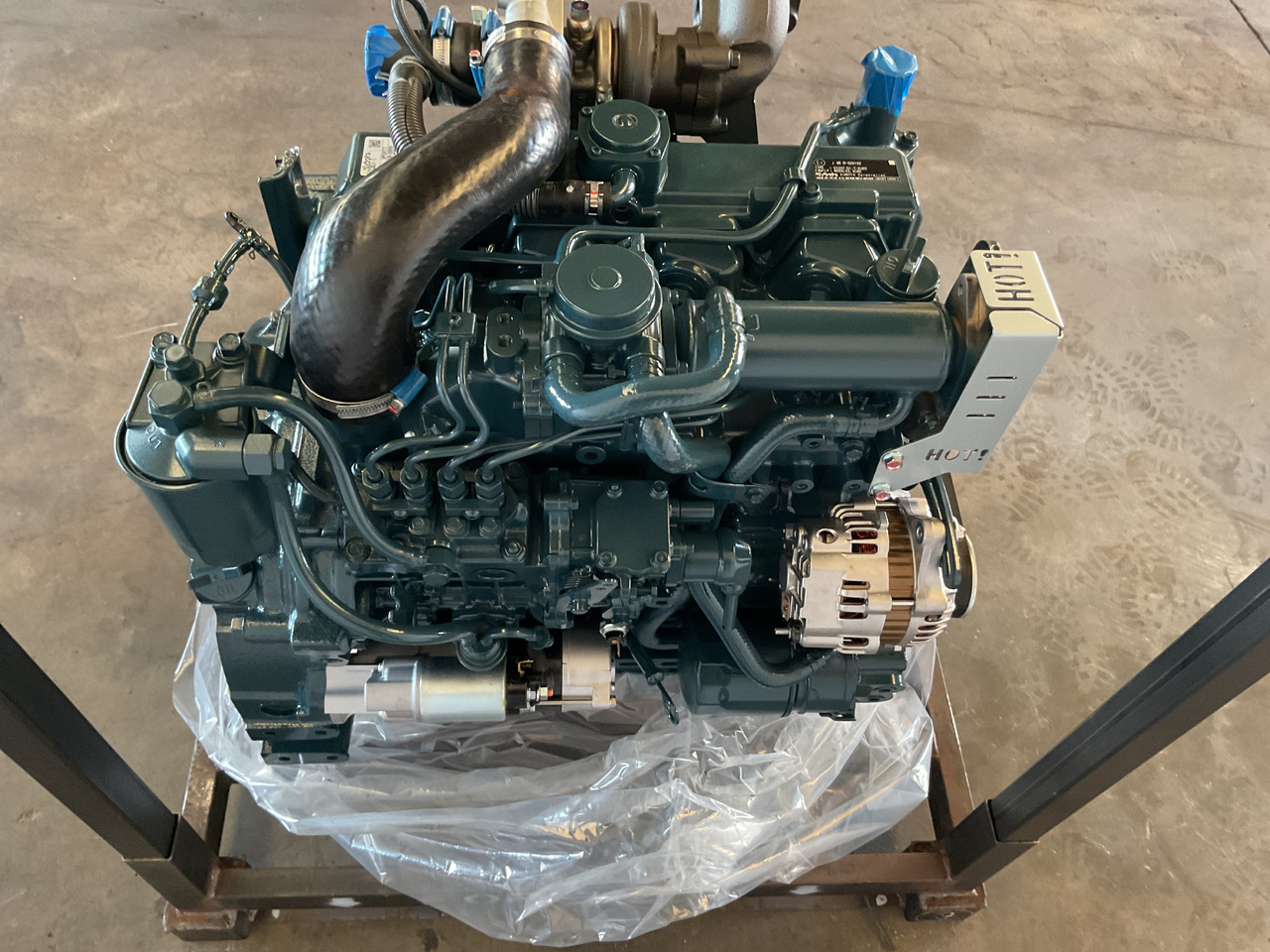Kubota 3307 DI-T, brand new and complete - Motor: afbeelding 5 Kubota 3307 DI-T, brand new and complete - Motor: afbeelding 5