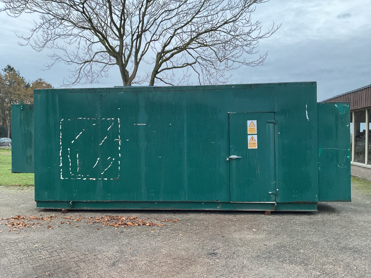 Volvo 1242GE, 450KVA super silent generator station. Complete and low hours. - Industrie generator: afbeelding 1 Volvo 1242GE, 450KVA super silent generator station. Complete and low hours. - Industrie generator: afbeelding 1