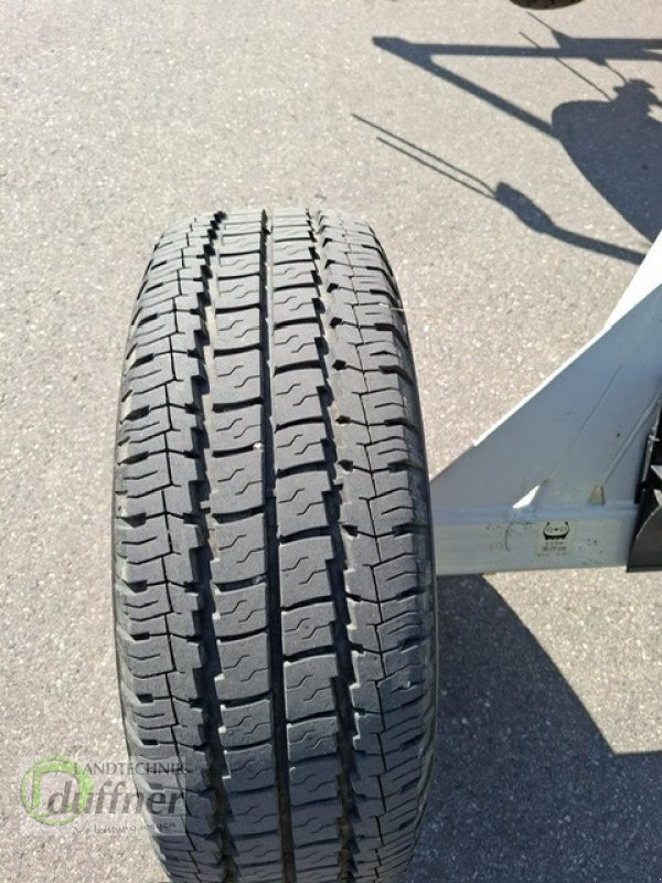 CLAAS VOLTO 900 T - Hooischudder: afbeelding 4 CLAAS VOLTO 900 T - Hooischudder: afbeelding 4