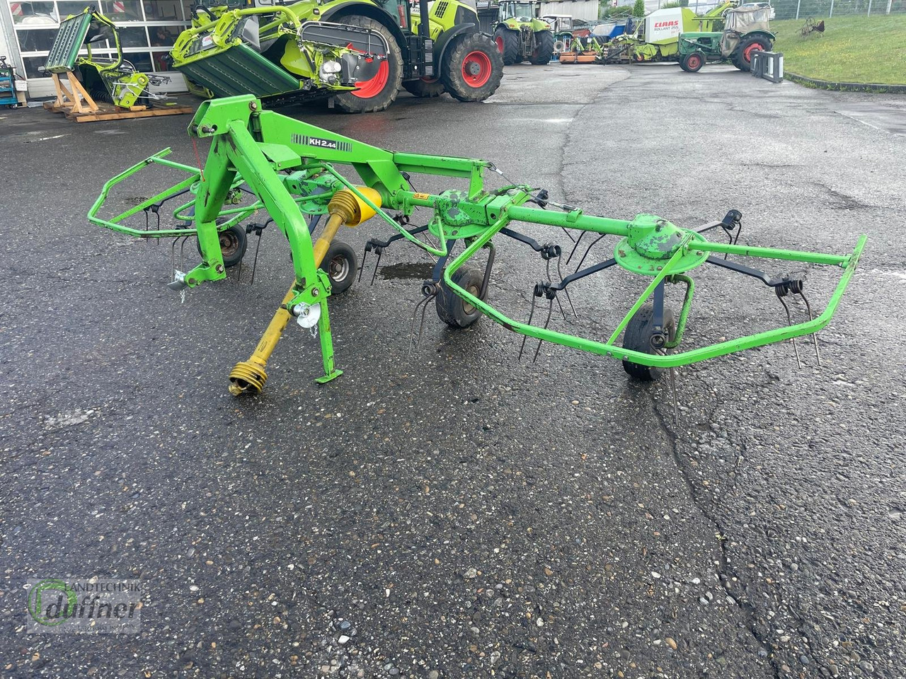 Deutz-Fahr KH 2.44 - Hooischudder: afbeelding 1 Deutz-Fahr KH 2.44 - Hooischudder: afbeelding 1
