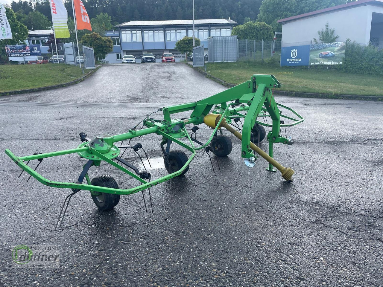 Deutz-Fahr KH 2.44 - Hooischudder: afbeelding 2 Deutz-Fahr KH 2.44 - Hooischudder: afbeelding 2