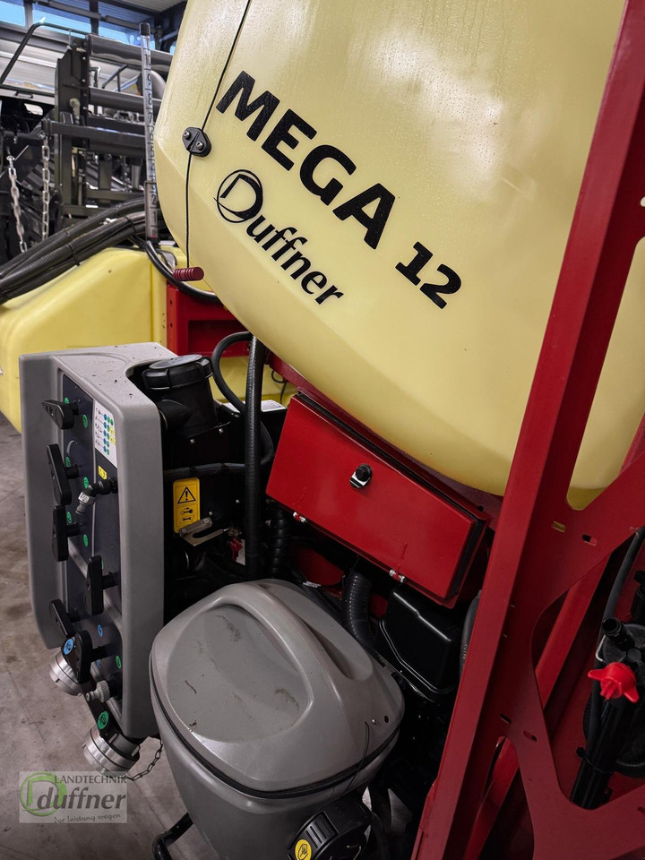 Hardi Mega 12 1200 Smart ISOBUS - Getrokken veldspuit: afbeelding 4 Hardi Mega 12 1200 Smart ISOBUS - Getrokken veldspuit: afbeelding 4