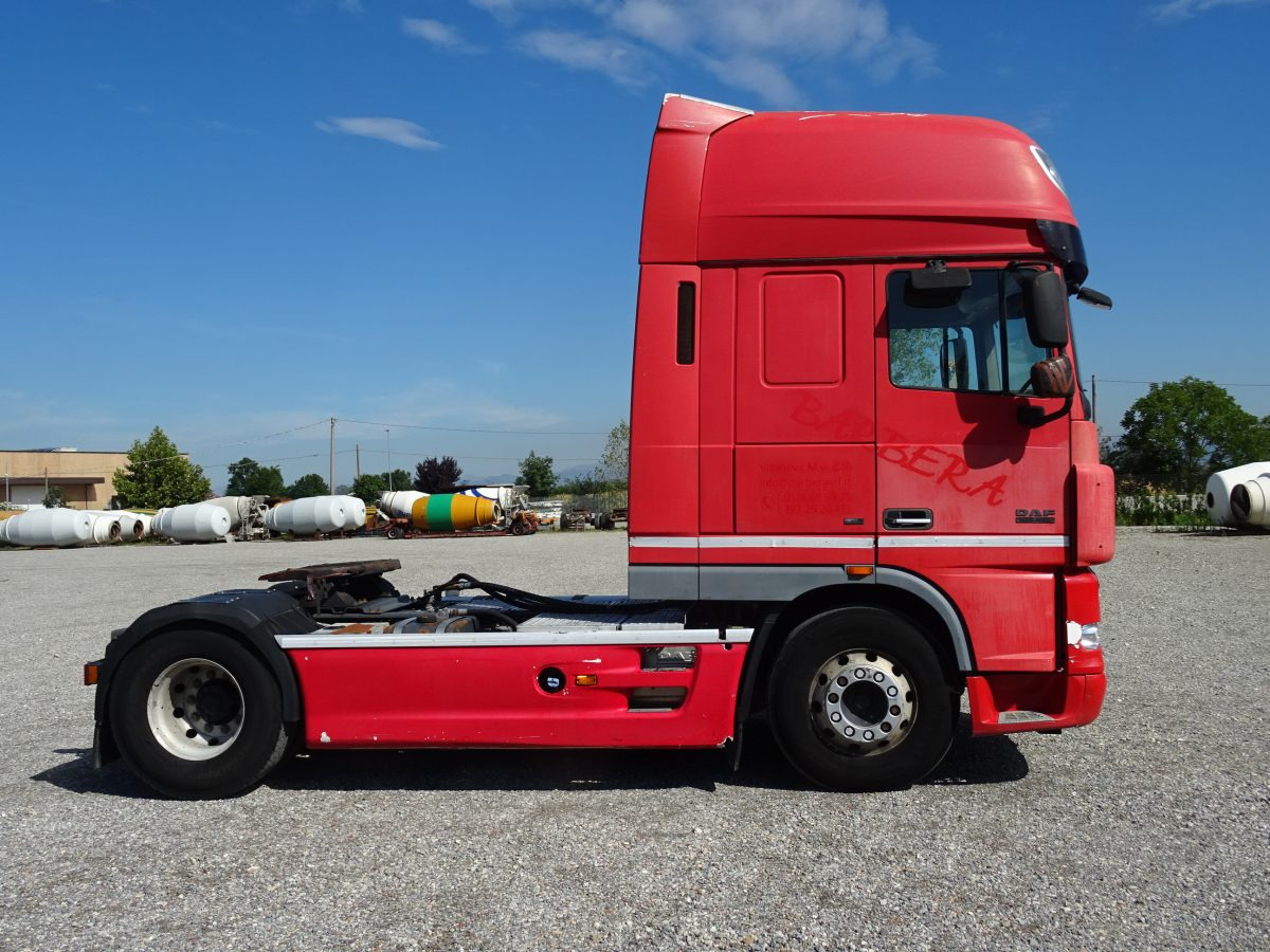 DAF XF 105.480 - Trekker: afbeelding 4 DAF XF 105.480 - Trekker: afbeelding 4