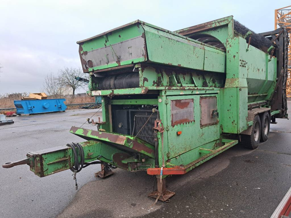 Farwick Mustang with Reman Engine + 4 screens - Zeefinstallatie: afbeelding 5 Farwick Mustang with Reman Engine + 4 screens - Zeefinstallatie: afbeelding 5