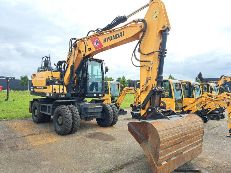 Hyundai HW160 - Mobiele graafmachine: afbeelding 2 Hyundai HW160 - Mobiele graafmachine: afbeelding 2