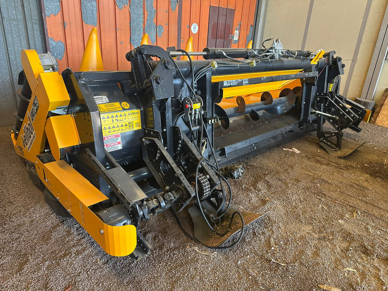 ELİBOL LF03 / 6-75 6 ROWS FOLDABLE CORN HEADER - Maiskolvenplukker: afbeelding 5 ELİBOL LF03 / 6-75 6 ROWS FOLDABLE CORN HEADER - Maiskolvenplukker: afbeelding 5