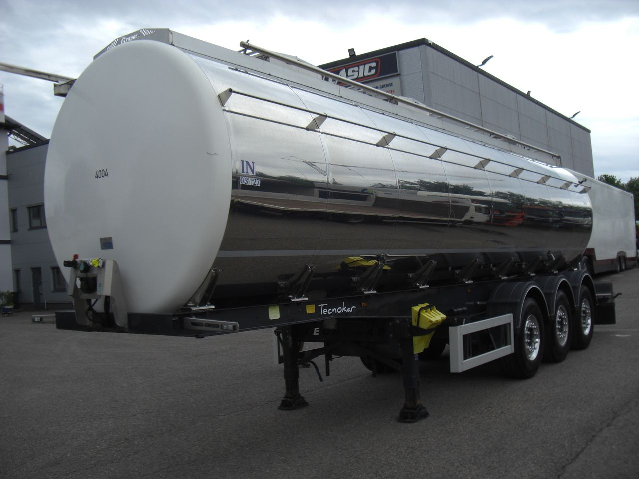 Lettl/Magyar TSAP LM03 / 3 Kammern - Tankoplegger: afbeelding 3 Lettl/Magyar TSAP LM03 / 3 Kammern - Tankoplegger: afbeelding 3