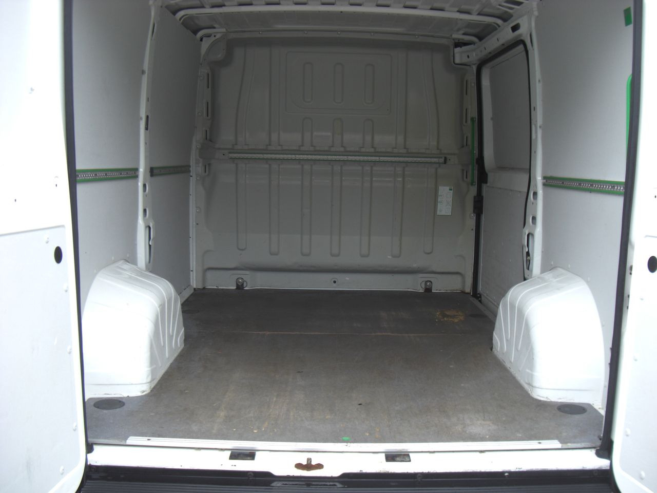 Kleine bestelwagen Peugeot BOXER 2,0 KURZ/NIEDRIG: afbeelding 6