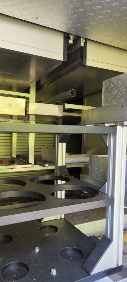 Vrachtwagen Mercedes-Benz 1224 AF: afbeelding 34