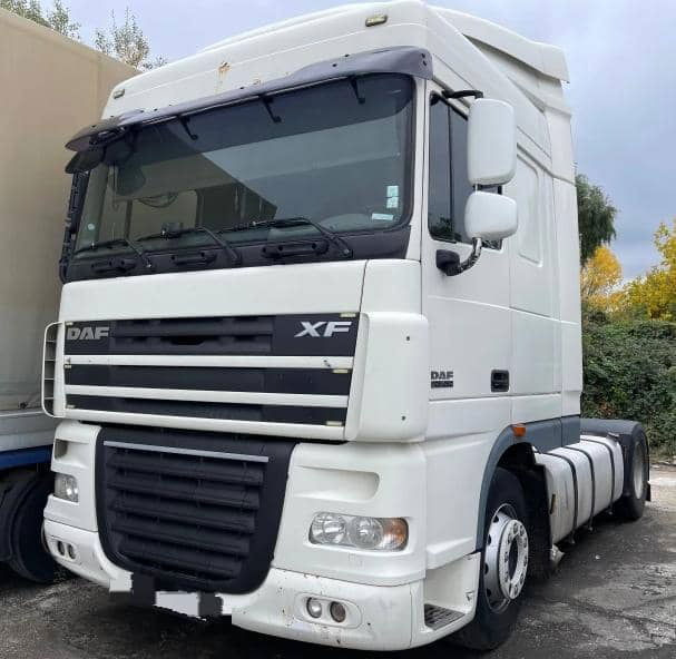 DAF XF105 Tractor unit - Trekker: afbeelding 3 DAF XF105 Tractor unit - Trekker: afbeelding 3