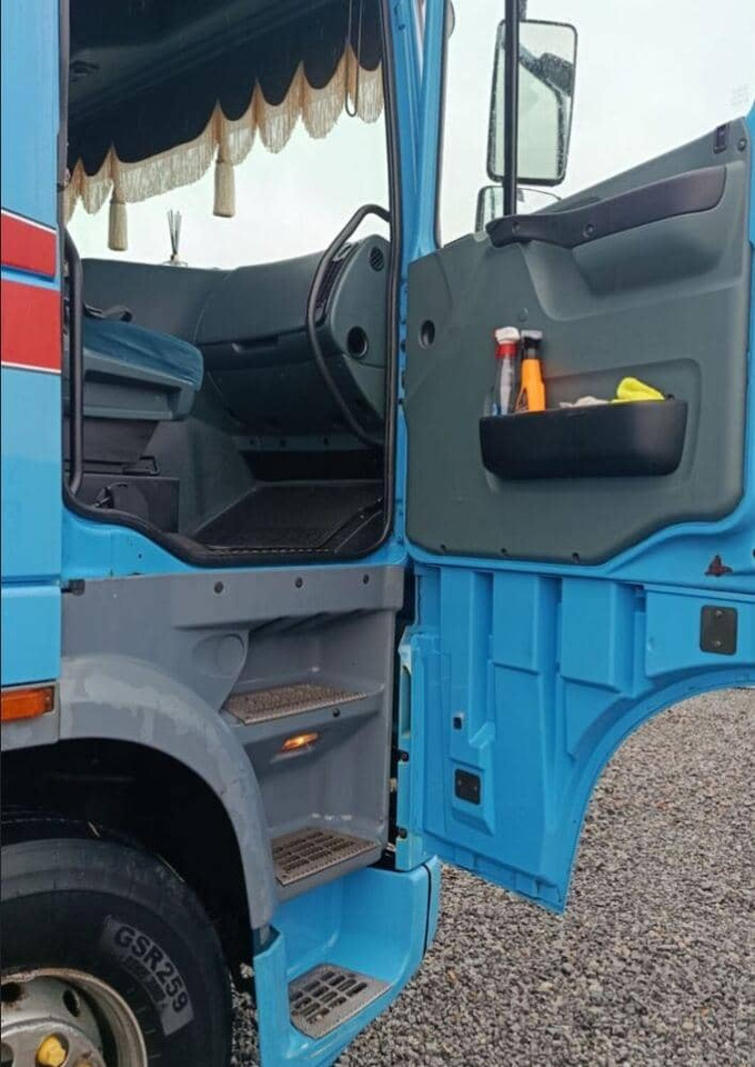 DAF XF95 - Trekker: afbeelding 4 DAF XF95 - Trekker: afbeelding 4