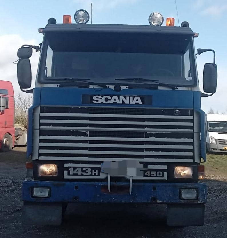 Scania R143-450 V8 Tractor unit with crane - Trekker: afbeelding 1 Scania R143-450 V8 Tractor unit with crane - Trekker: afbeelding 1