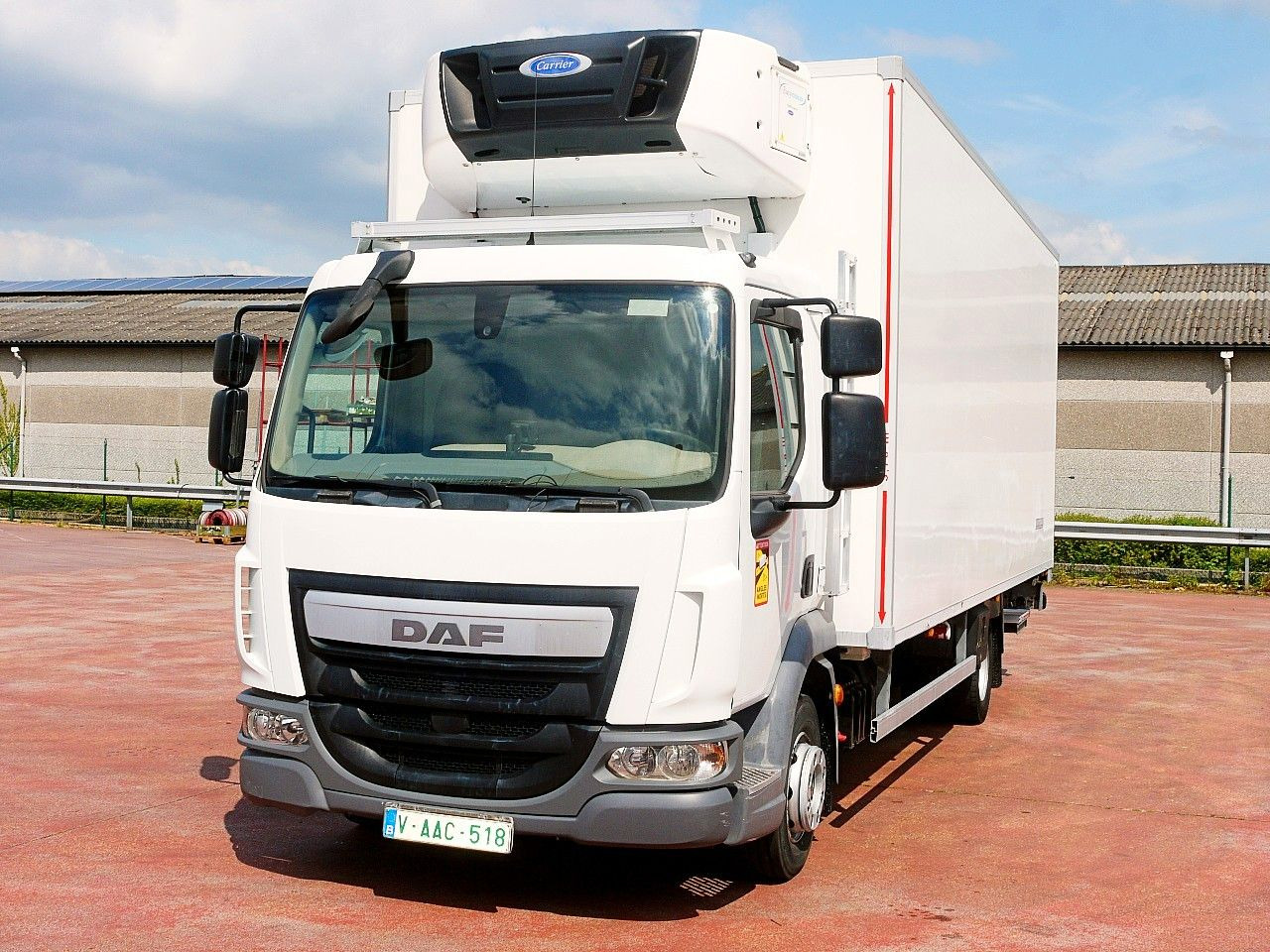 DAF 180.12 LF FA KUHLKOFFER CARRIER SUPRA 850 MULTI - Koelwagen vrachtwagen: afbeelding 5 DAF 180.12 LF FA KUHLKOFFER CARRIER SUPRA 850 MULTI - Koelwagen vrachtwagen: afbeelding 5