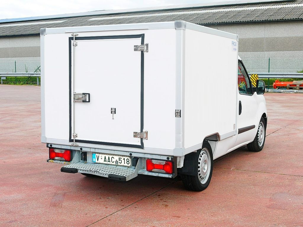 Fiat 1.3 DOBLO KUHLKOFFER RELEC FROD TR15 -20C - Koelwagen: afbeelding 5 Fiat 1.3 DOBLO KUHLKOFFER RELEC FROD TR15 -20C - Koelwagen: afbeelding 5