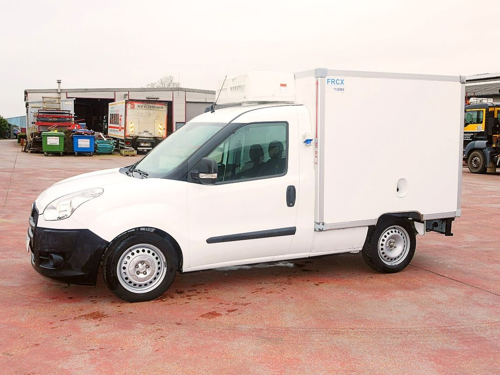 Fiat 1.3 DOBLO KUHLKOFFER RELEC FROD TR22 -20C - Koelwagen: afbeelding 4 Fiat 1.3 DOBLO KUHLKOFFER RELEC FROD TR22 -20C - Koelwagen: afbeelding 4