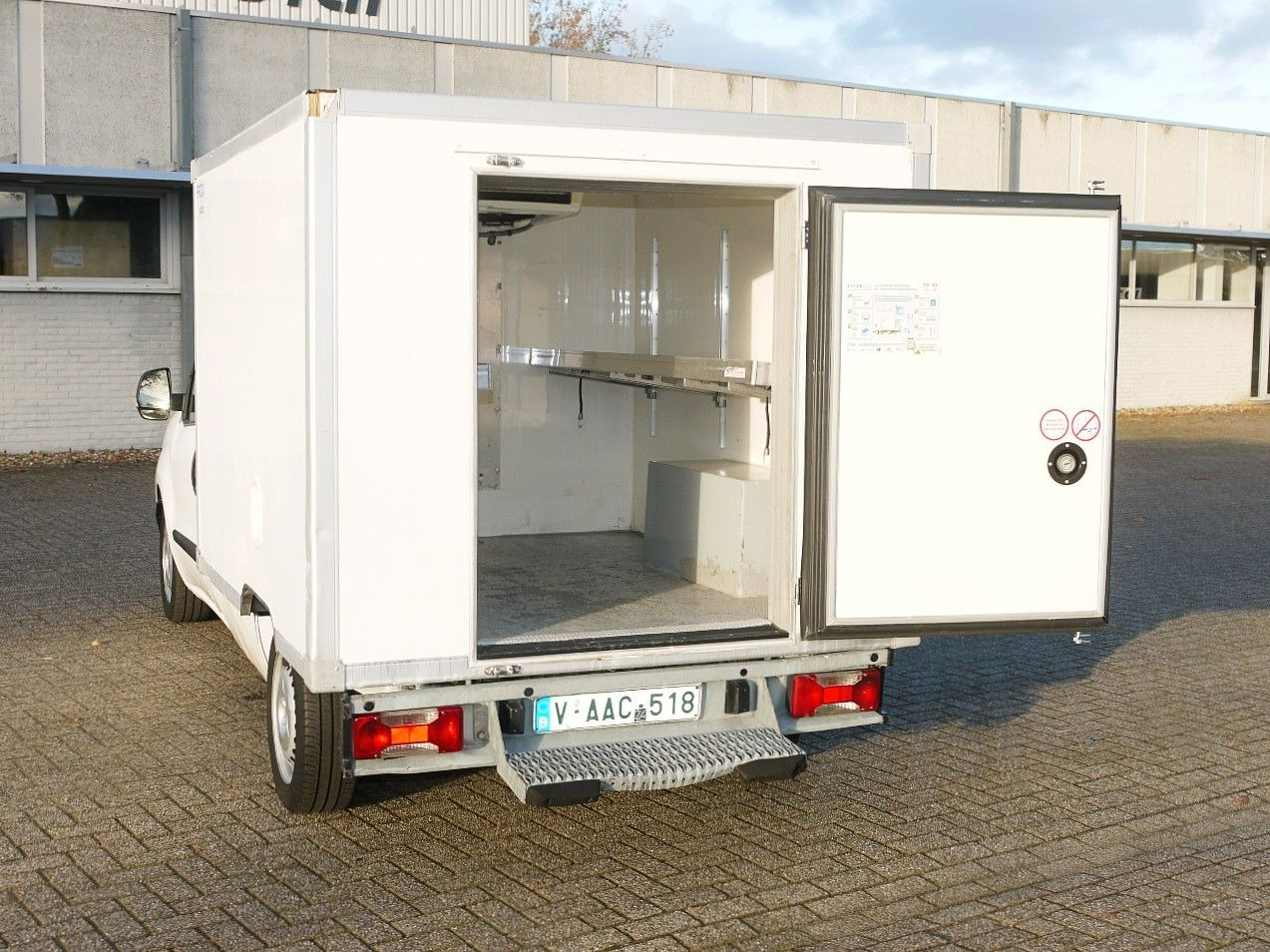 Koelwagen Fiat DOBLO 1.6 KUHLKOFFER CARRIER XARIOS -20 / AIRCO: afbeelding 10