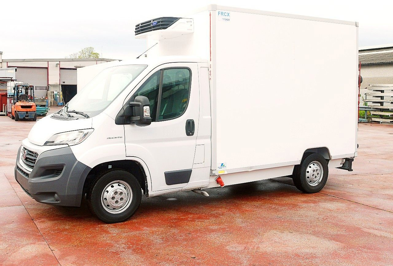Fiat DUCATO 2.3 KUHLKOFFER FLEISH HAKEN CARRIER -20C - Koelwagen: afbeelding 4 Fiat DUCATO 2.3 KUHLKOFFER FLEISH HAKEN CARRIER -20C - Koelwagen: afbeelding 4