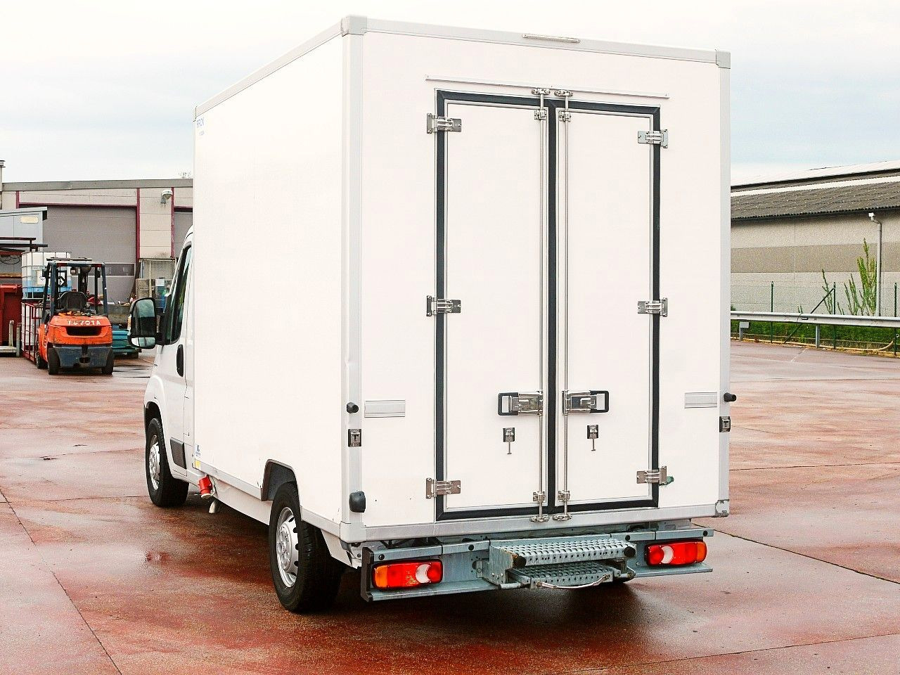 Koelwagen Fiat DUCATO 2.3 KUHLKOFFER FLEISH HAKEN CARRIER -20C: afbeelding 7