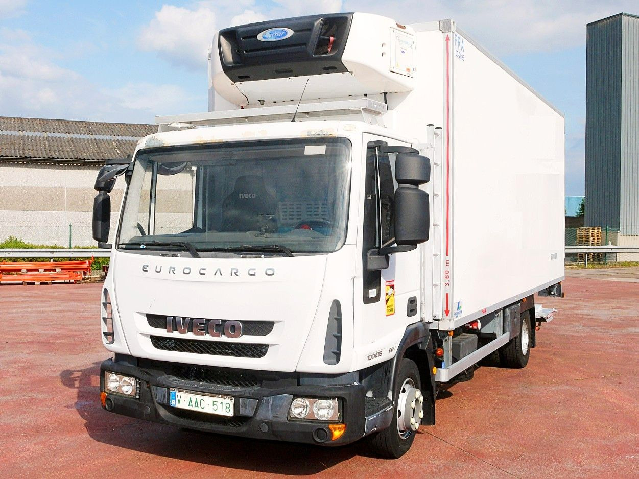Iveco 100E18 EUROCARGO KUHLKOFFER CARRIER SUPRA 175tkm Iveco 100E18 EUROCARGO KUHLKOFFER CARRIER SUPRA 175tkm - Koelwagen vrachtwagen: afbeelding 5 Iveco 100E18 EUROCARGO KUHLKOFFER CARRIER SUPRA 175tkm Iveco 100E18 EUROCARGO KUHLKOFFER CARRIER SUPRA 175tkm - Koelwagen vrachtwagen: afbeelding 5