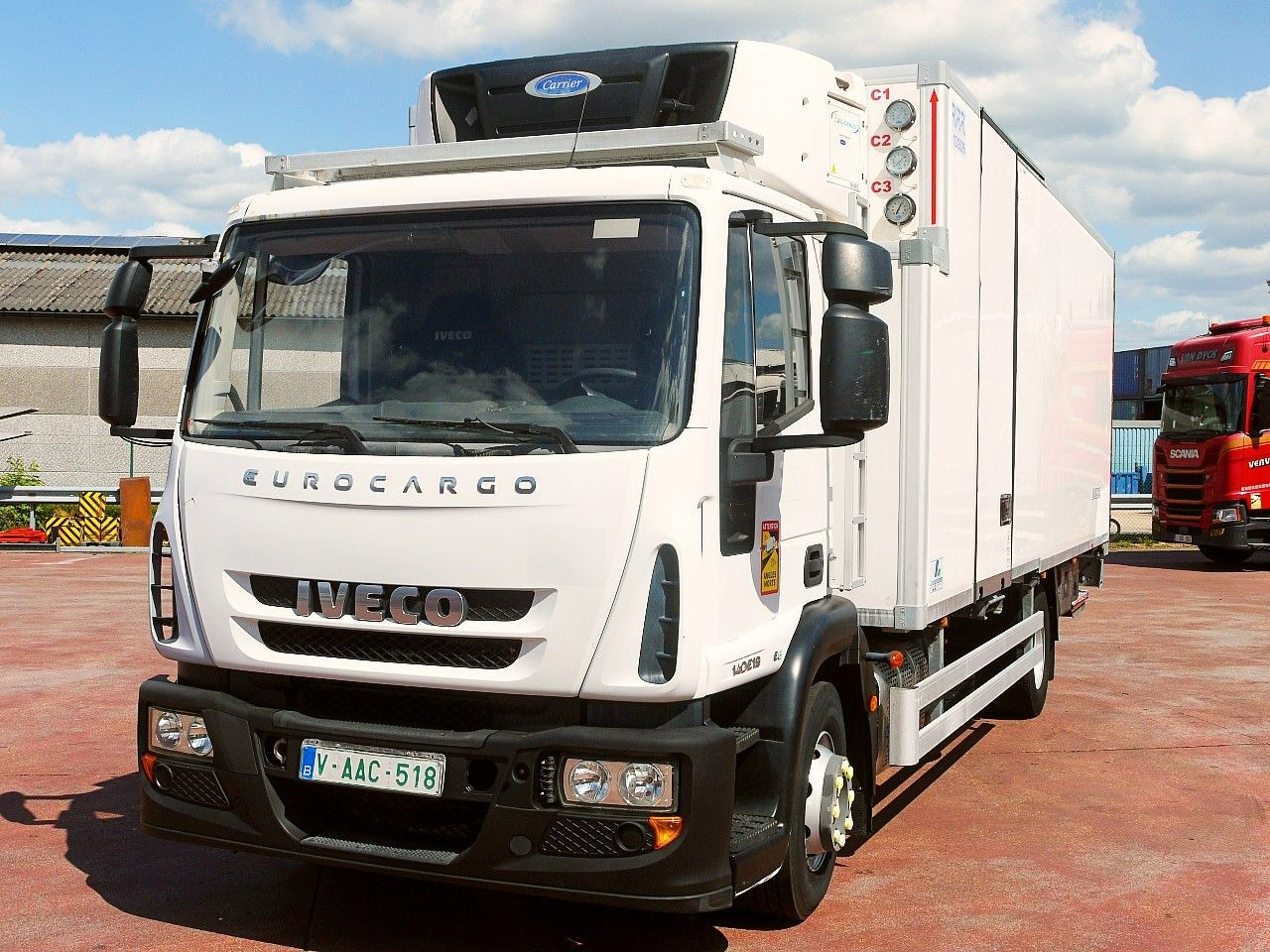 Iveco 140E19 EUROCARGO KUHLKOFFER CARRIER SUPRA 1250MT - Koelwagen vrachtwagen: afbeelding 4 Iveco 140E19 EUROCARGO KUHLKOFFER CARRIER SUPRA 1250MT - Koelwagen vrachtwagen: afbeelding 4