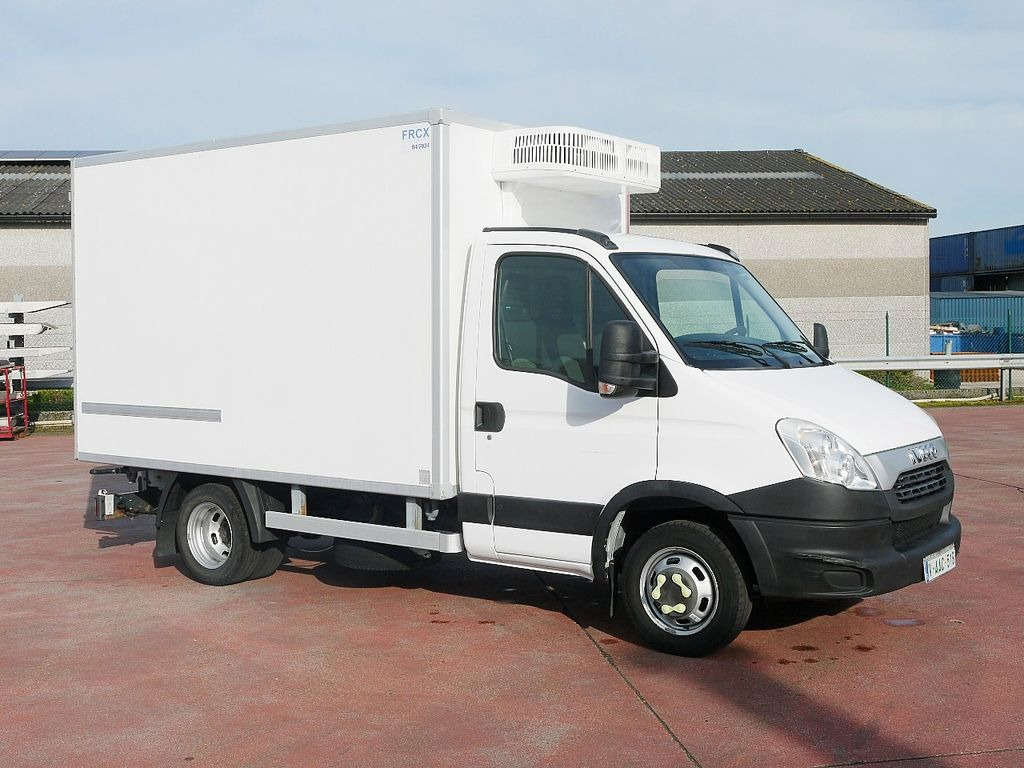 Iveco 35C13 DAILY KUHLKOFFER RELEC FROID TR32 -20C - Koelwagen: afbeelding 3 Iveco 35C13 DAILY KUHLKOFFER RELEC FROID TR32 -20C - Koelwagen: afbeelding 3