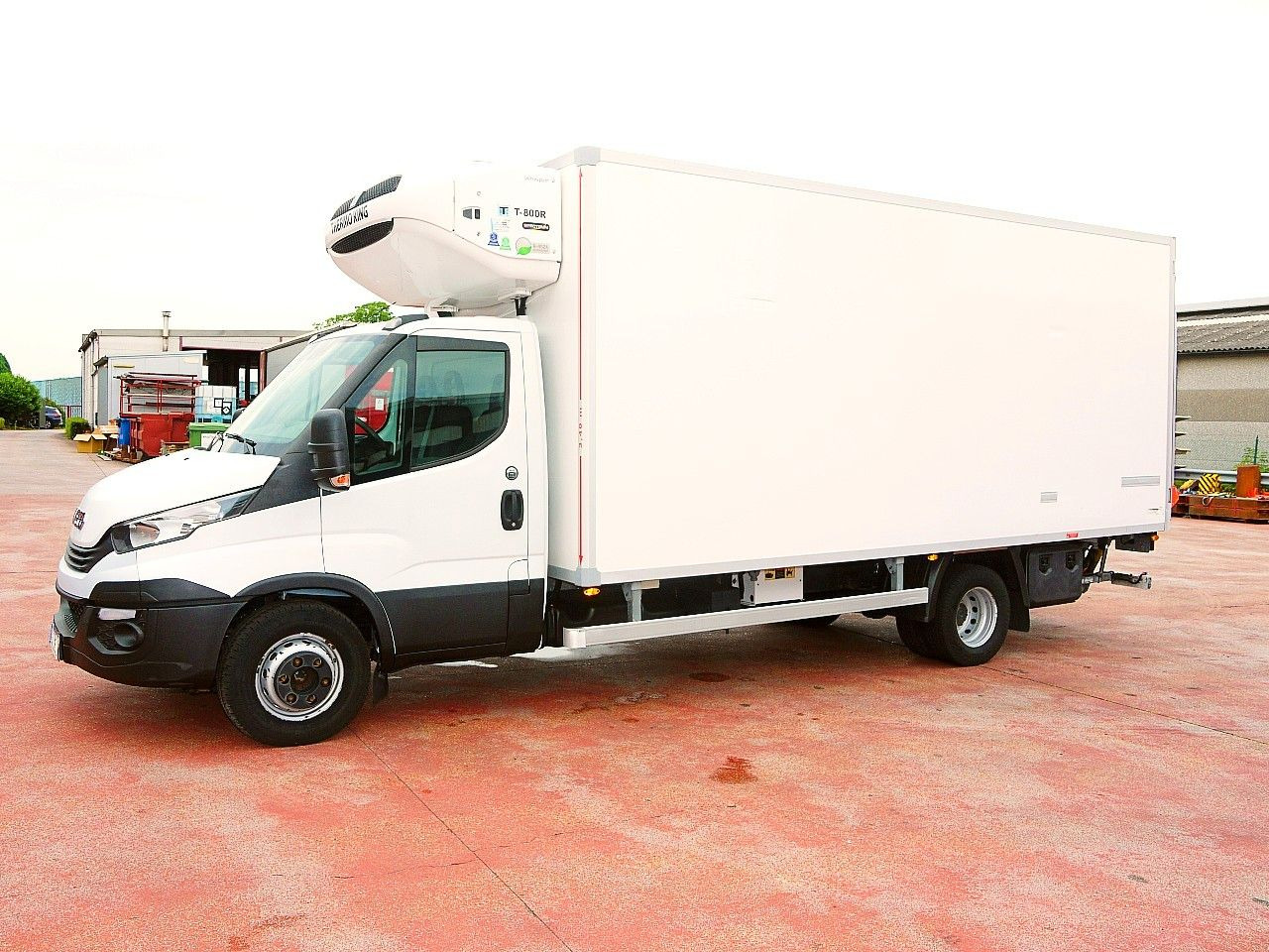 Iveco 72C21 70 65 DAILY THERMOKING T800 A/C LBW LUFT - Koelwagen: afbeelding 4 Iveco 72C21 70 65 DAILY THERMOKING T800 A/C LBW LUFT - Koelwagen: afbeelding 4