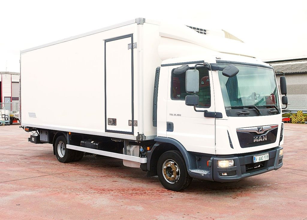 MAN 12.190 TGL KUHLKOFFER THERMOKING V800 MT LUFT AC - Koelwagen vrachtwagen: afbeelding 2 MAN 12.190 TGL KUHLKOFFER THERMOKING V800 MT LUFT AC - Koelwagen vrachtwagen: afbeelding 2