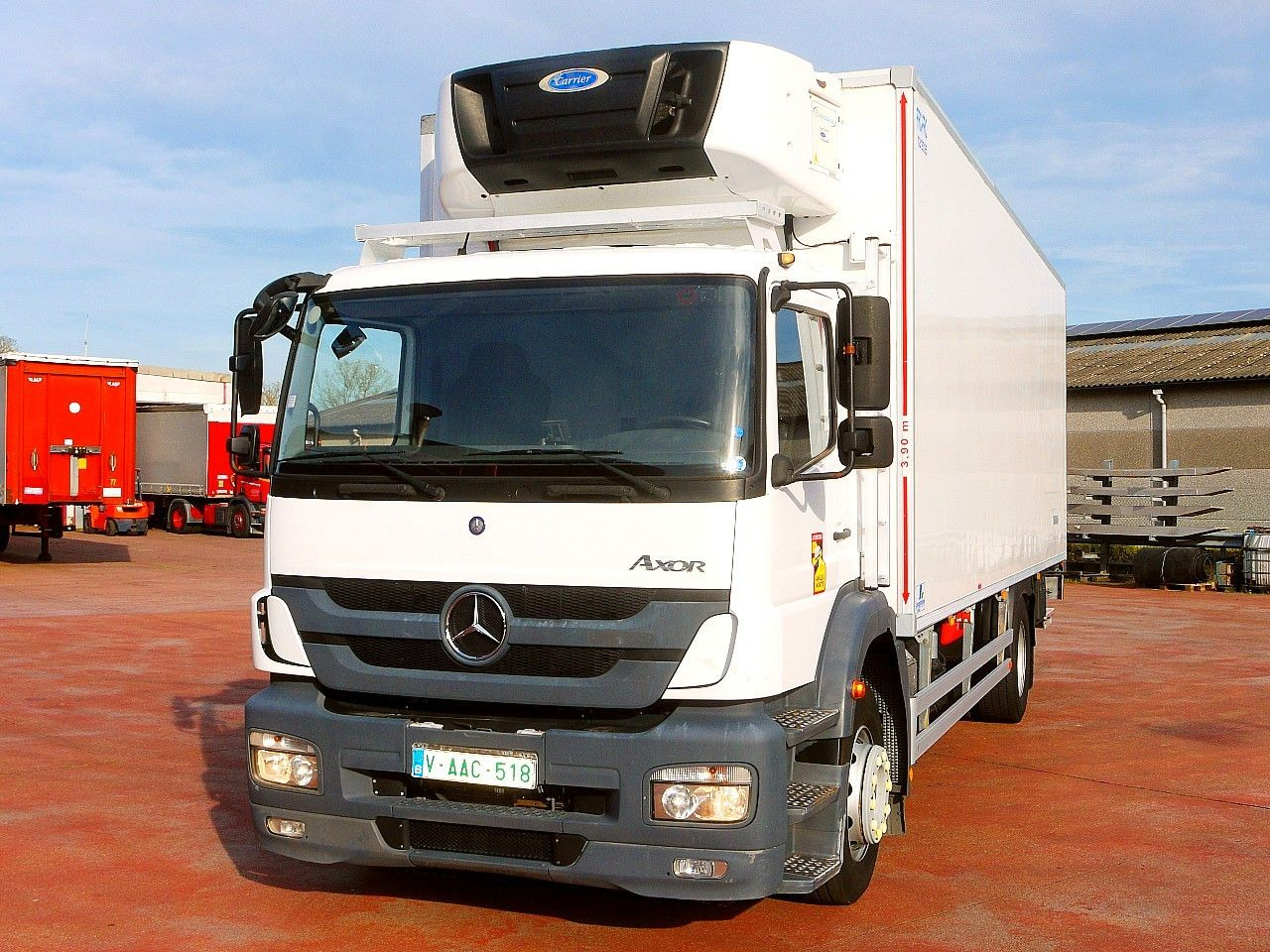 Mercedes-Benz 1829 AXOR KUHOKOFFER CARRIER SUPRA 1150MT A/C - Koelwagen vrachtwagen: afbeelding 5 Mercedes-Benz 1829 AXOR KUHOKOFFER CARRIER SUPRA 1150MT A/C - Koelwagen vrachtwagen: afbeelding 5