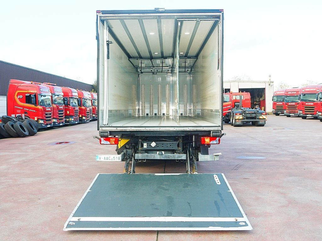 Koelwagen vrachtwagen Renault 26.320 D KUHLKOFFER THERMOKING MT T1200 6X2 A/C Renault 26 320 D KUHLKOFFER THERMOKING MT T1200 6X2 A/C: afbeelding 8 Koelwagen vrachtwagen Renault 26.320 D KUHLKOFFER THERMOKING MT T1200 6X2 A/C Renault 26 320 D KUHLKOFFER THERMOKING MT T1200 6X2 A/C: afbeelding 8