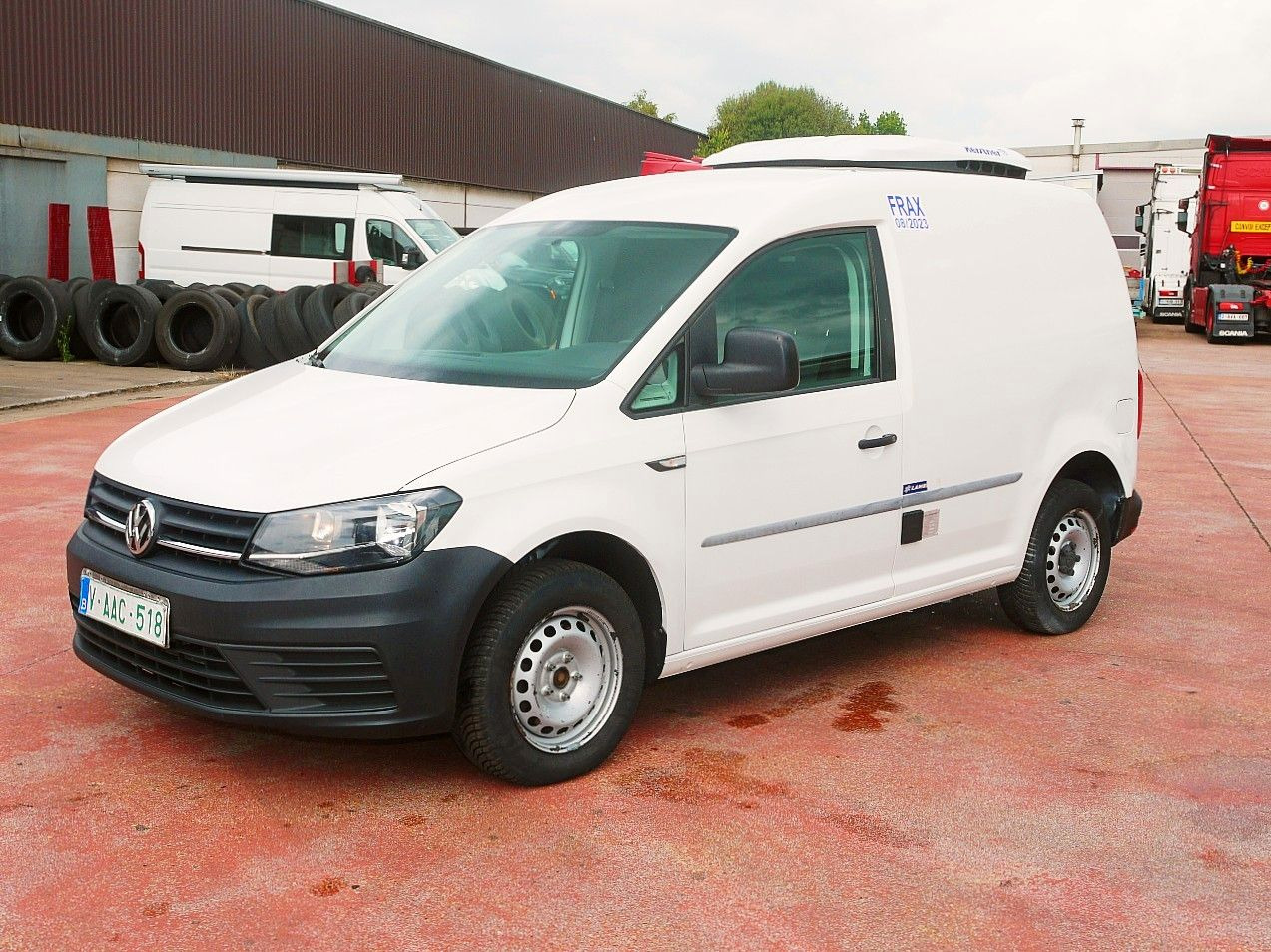 Volkswagen CADDY KUHLKASTENWAGEN KERSTNER -2c A/C - Koelwagen: afbeelding 4 Volkswagen CADDY KUHLKASTENWAGEN KERSTNER -2c A/C - Koelwagen: afbeelding 4