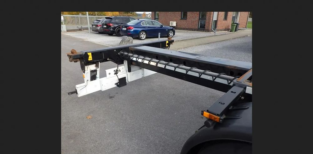 Krone Podkontenerowa - Containertransporter/ Wissellaadbak oplegger: afbeelding 4 Krone Podkontenerowa - Containertransporter/ Wissellaadbak oplegger: afbeelding 4